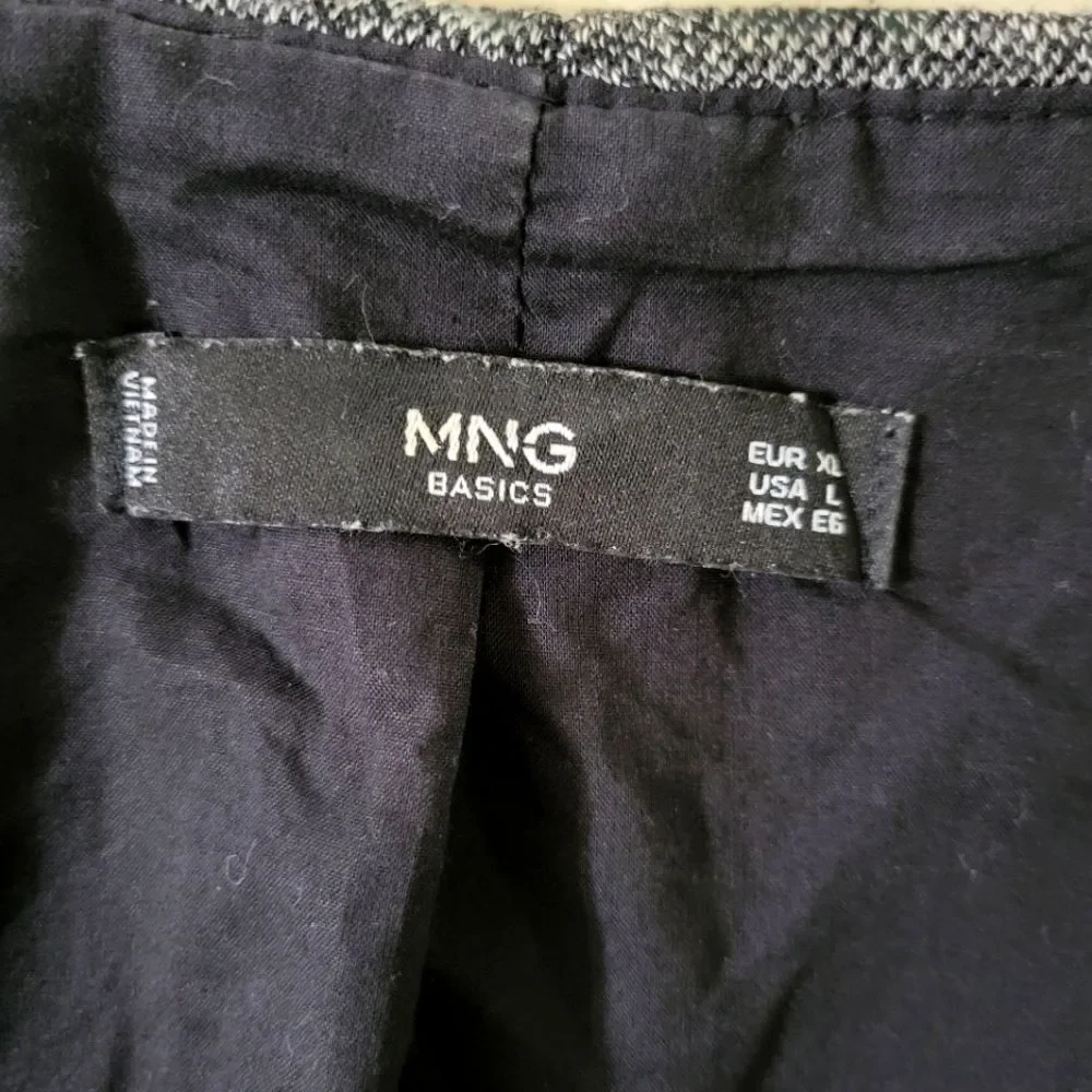 MNG by Mango Women's Black Chaqueta Pony Tweed Open Front Round Neck Jacket